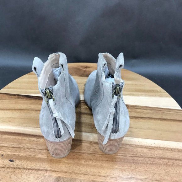 Sole Society Beige Suede Booties Pull On Zip Up Ankle Boots Womens Size 6 B - Picture 4 of 7